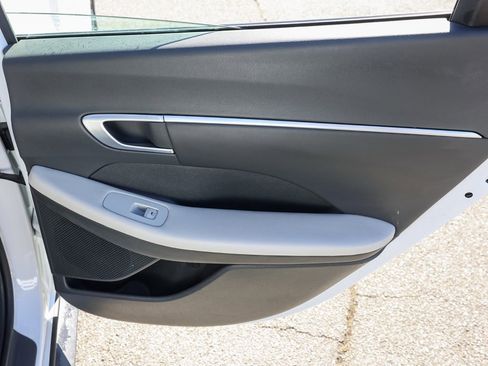 Used 2021 Hyundai Sonata Blue image 18