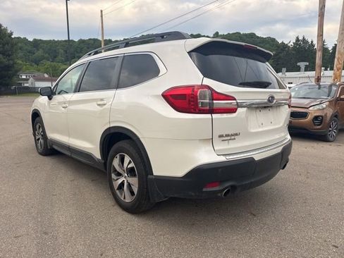 Used 2021 Subaru Ascent Premium w/ Convenience Package AWD/4WD image 5