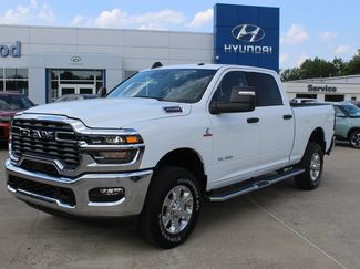 Used 2025 RAM 2500 Big Horn AWD/4WD video 1