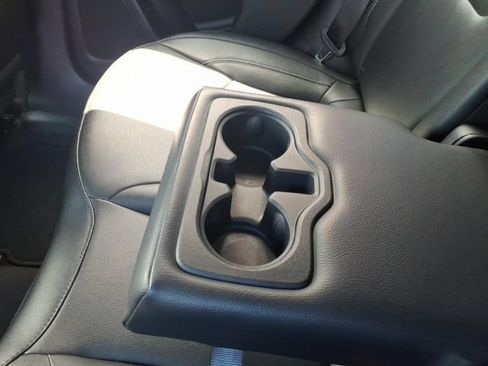 Used 2025 Jeep Compass Limited AWD/4WD image 9