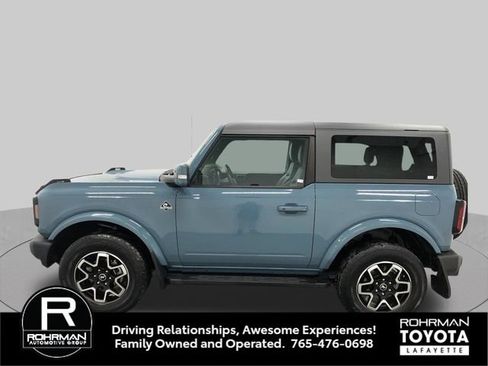 Used 2023 Ford Bronco Outer Banks AWD/4WD image 3