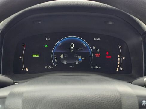 Used 2025 Toyota Camry LE image 23