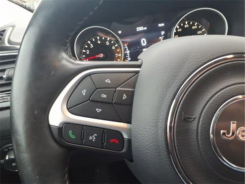 Used 2019 Jeep Compass Limited w/ Safety & Security Group image 14