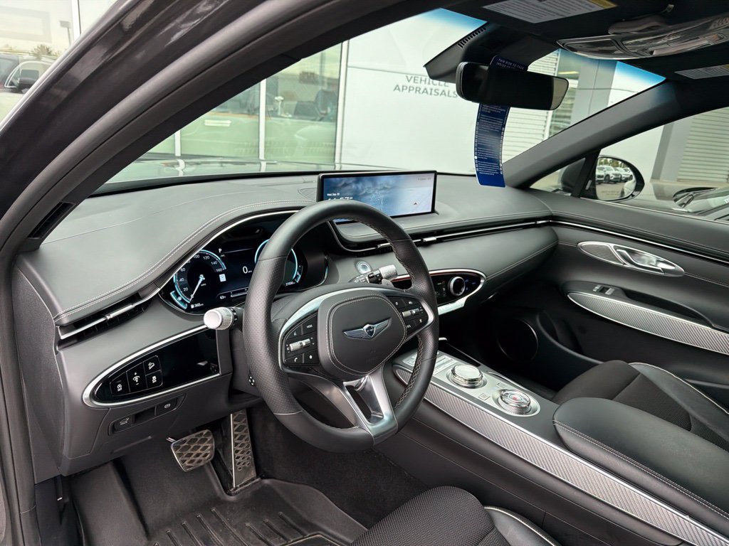 Used 2023 Genesis GV70 2.5T w/ Sport Prestige Package AWD/4WD image 6