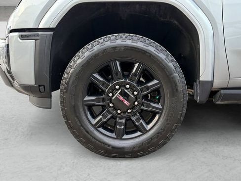 Used 2024 GMC Sierra 2500 AT4 w/ AT4 Premium Plus Package image 23