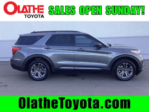 Used 2021 Ford Explorer XLT w/ Equipment Group 202A image 1