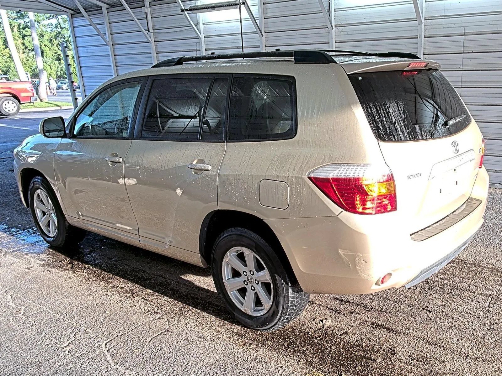 Used 2008 Toyota Highlander 4WD w/ Convenience Package image 2