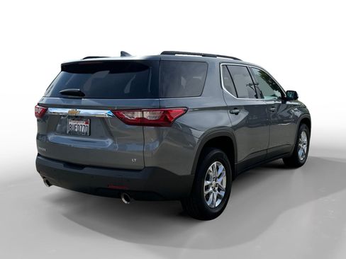 Used 2020 Chevrolet Traverse LT FWD image 5