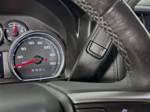 Used 2021 Chevrolet Silverado 1500 LT Trail Boss w/ Convenience Package II AWD/4WD image 17