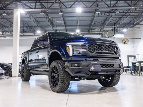 Used 2025 Ford F150 Lariat w/ Equipment Group 501A Mid image 3