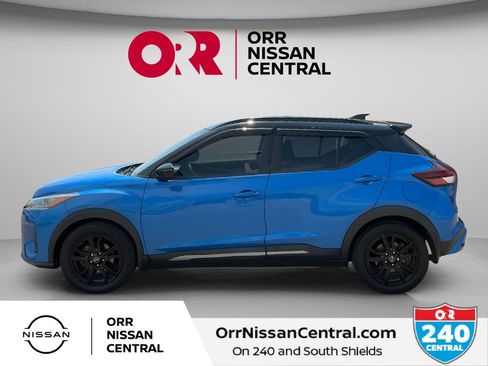 Used 2022 Nissan Kicks SR w/ Premium Package FWD image 8
