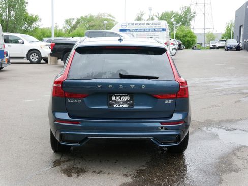 Certified 2025 Volvo XC60 B5 Plus AWD/4WD image 6
