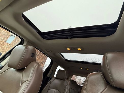 Used 2015 GMC Acadia SLT w/ Open Road Package image 21