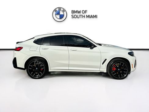 Certified 2024 BMW X4 M40i w/ Premium Package image 8
