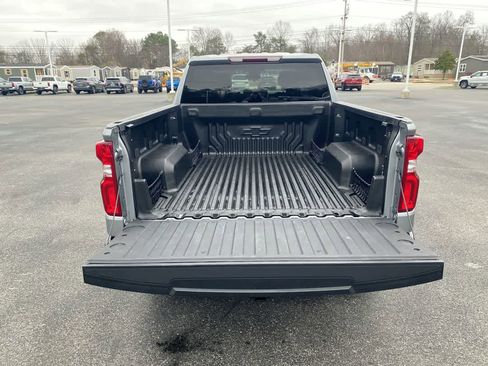 Used 2023 Chevrolet Silverado 1500 LT Trail Boss w/ LPO, Dark Essentials Package image 21