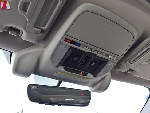 Used 2021 Subaru Forester Touring image 18