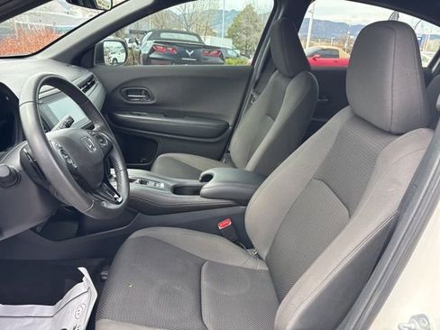 Certified 2022 Honda HR-V Sport image 10