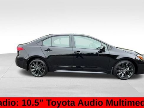 Used 2026 Toyota Corolla SE FWD image 10