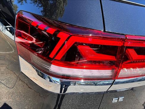 New 2026 Volkswagen Atlas SE FWD image 14