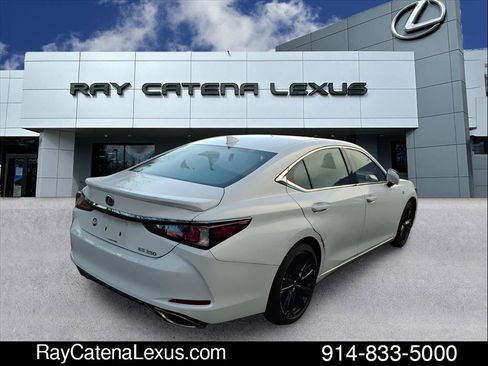 Certified 2023 Lexus ES 350 F Sport image 3
