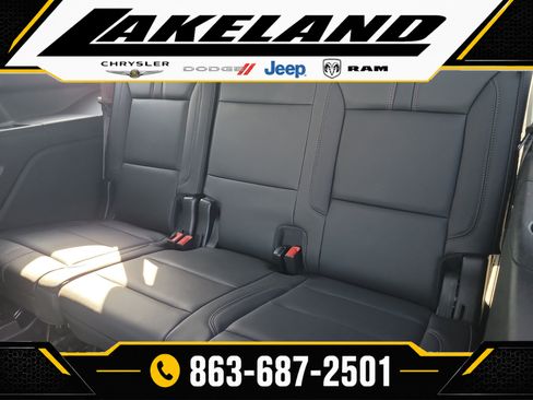 Used 2022 Chevrolet Tahoe RST w/ Luxury Package RWD image 12