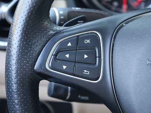 Used 2018 Mercedes-Benz CLA 250 4MATIC image 18