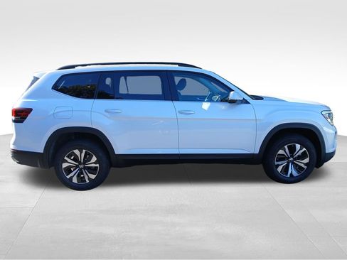 Used 2026 Volkswagen Atlas SE AWD/4WD image 6