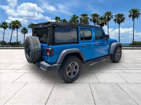 Used 2022 Jeep Wrangler Unlimited Sport AWD/4WD image 7