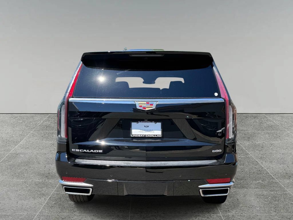 Certified 2024 Cadillac Escalade Luxury AWD/4WD image 11