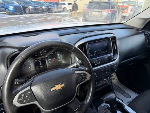 Used 2021 Chevrolet Colorado LT w/ Fleet Safety Package image 22