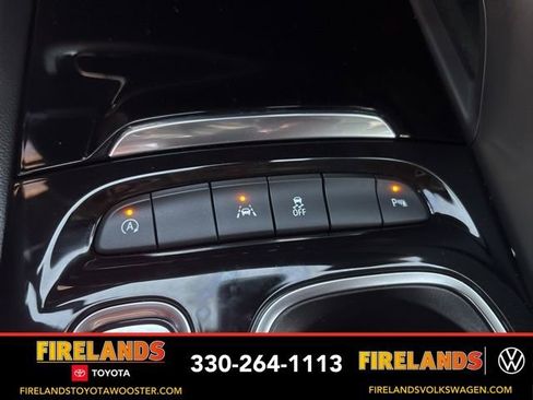 Used 2022 Buick Envision Preferred image 21