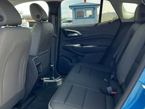 New 2025 Chevrolet Trax ACTIV w/ Driver Confidence Package image 13