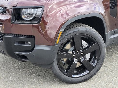 New 2026 Land Rover Defender 130 S image 6