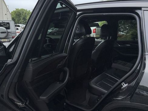 Used 2018 BMW X3 M40i AWD/4WD image 10