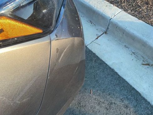 Used 2023 Nissan Leaf S image 19