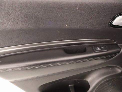 Used 2021 Dodge Durango SXT w/ 3rd Row Seating Group image 16