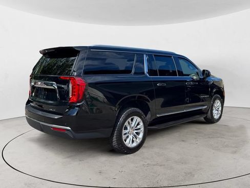 Used 2024 GMC Yukon XL SLT w/ SLT Luxury Package AWD/4WD image 5