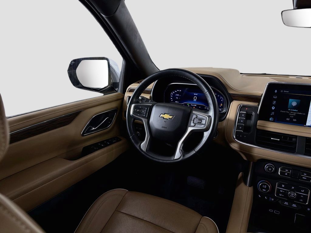 Used 2023 Chevrolet Suburban Premier AWD/4WD image 26
