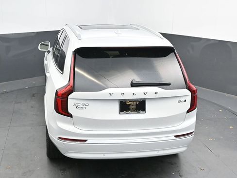 New 2026 Volvo XC90 B6 Plus image 35