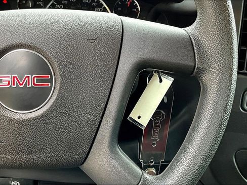 Used 2024 GMC Savana 2500 Work Van w/ Driver Convenience Package image 13