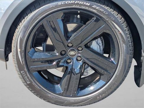 New 2026 Land Rover Discovery S AWD/4WD image 10