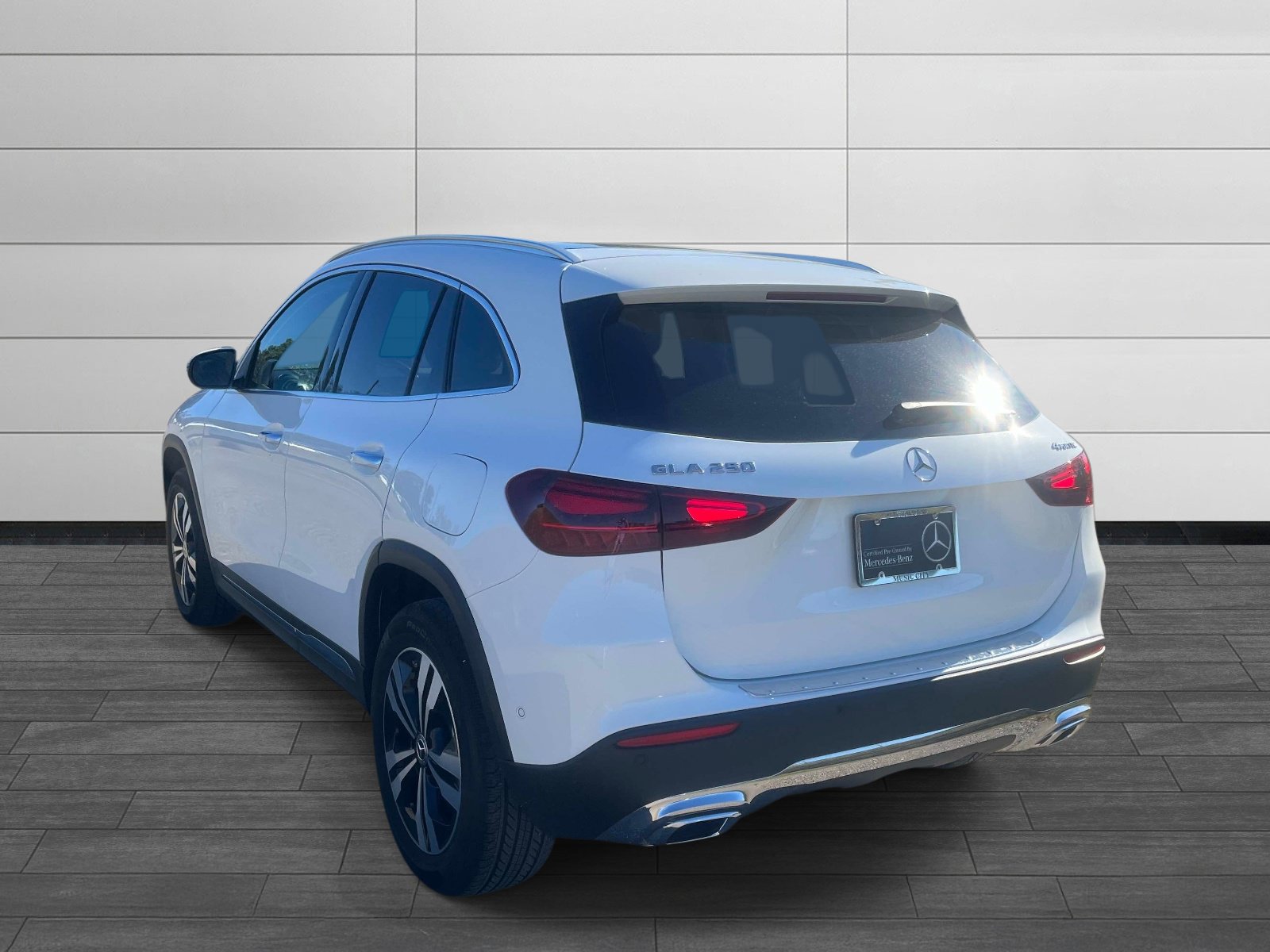 Used 2026 Mercedes-Benz GLA 250 4MATIC image 5
