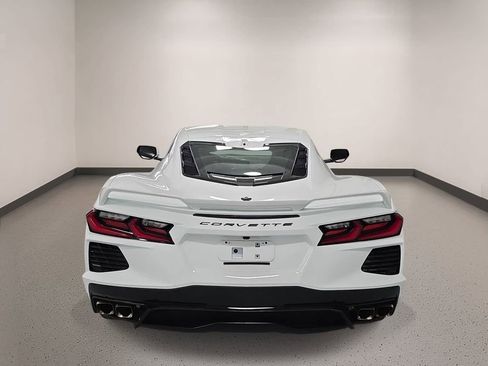 Used 2022 Chevrolet Corvette Stingray Preferred Cpe w/ Z51 Performance Package RWD image 6
