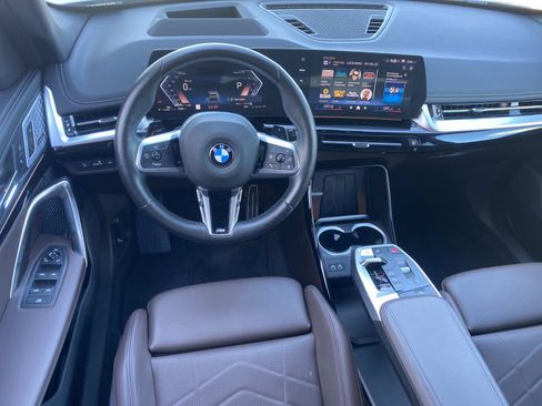 Used 2025 BMW X1 xDrive28i w/ Premium Package image 15