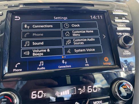 Used 2023 Nissan Murano SV image 21