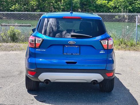 Used 2017 Ford Escape SE AWD/4WD image 6