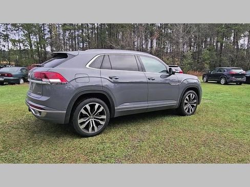 Used 2022 Volkswagen Atlas Cross Sport SEL Premium R-Line image 30