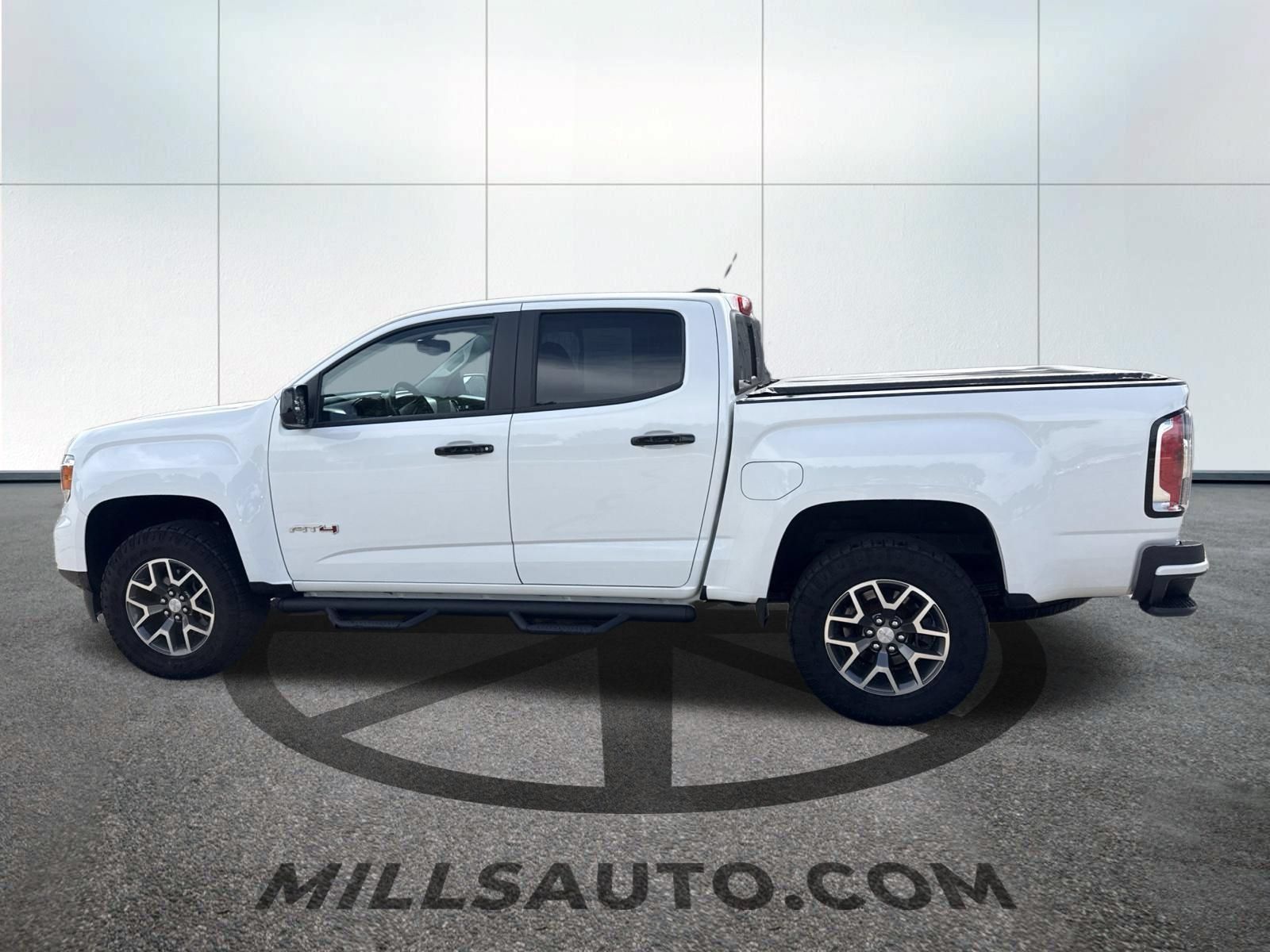 Used 2022 GMC Canyon AT4 w/ Trailering Package AWD/4WD image 9