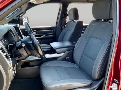 Used 2022 RAM 1500 Big Horn AWD/4WD image 8