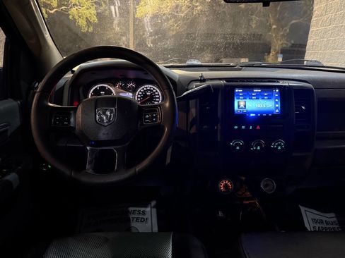 Used 2012 RAM 3500 ST w/ Chrome Appearance Group image 9